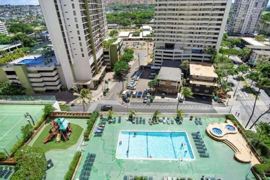 Oceanview Retreat On 19th Floor Near Waikiki Apartment Honolulu